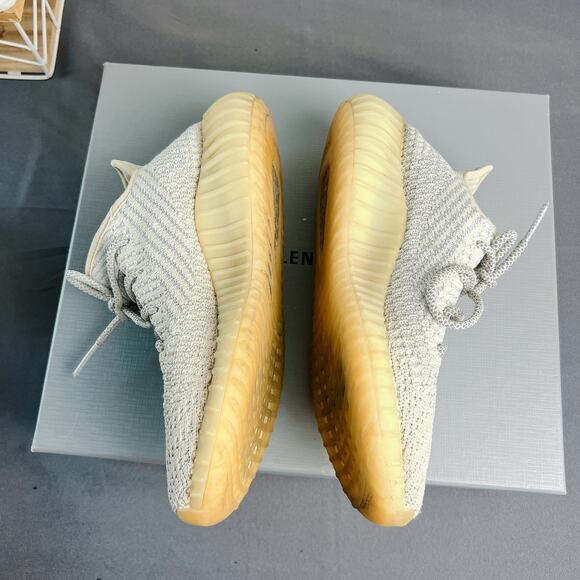 adidas Yeezy Boost 350 V2 Hyperspace Size 6.5 Men main image 6